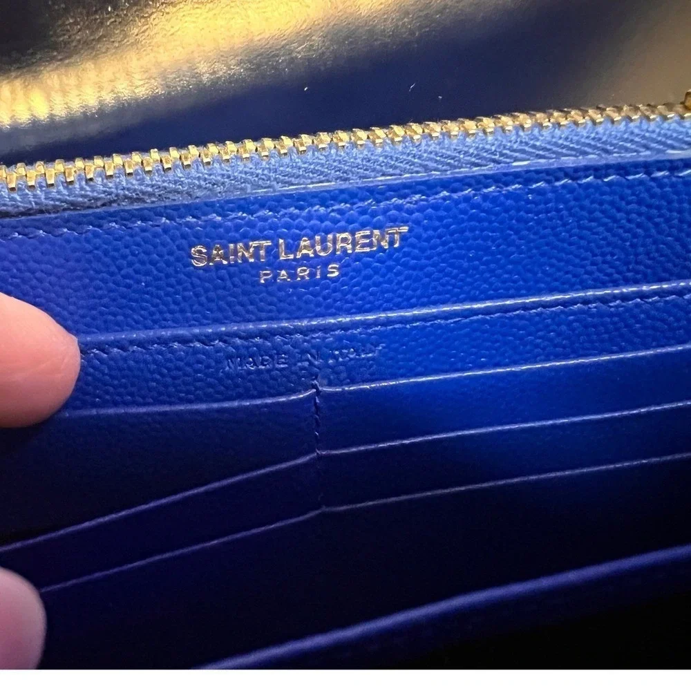 Yves Saint Laurent Cassandra Clutch Wallet Electric Blue Chevron Quilted Leather - Picture 15 of 16